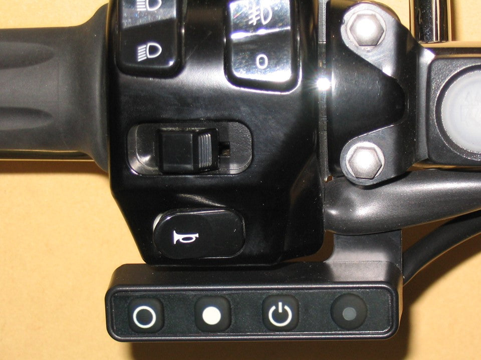 Cruise Control for Triumph Thunderbird - later models without a speedometer sender unit servo